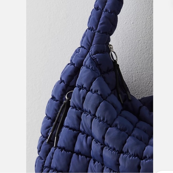 Free People Quilted Carryall Bag in Navy Baby - Picture 4 of 5